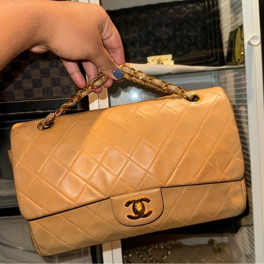 CHANEL DOUBLE FLAP MEDIUM 24K GHW